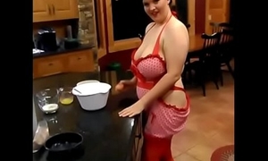 I Fellow-feeling a amour My Naughty Pussy on an obstacle Kitchen Counter (Free Preview)